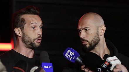 Irmãos Tate detidos em Miami a pedido das autoridades britânicas