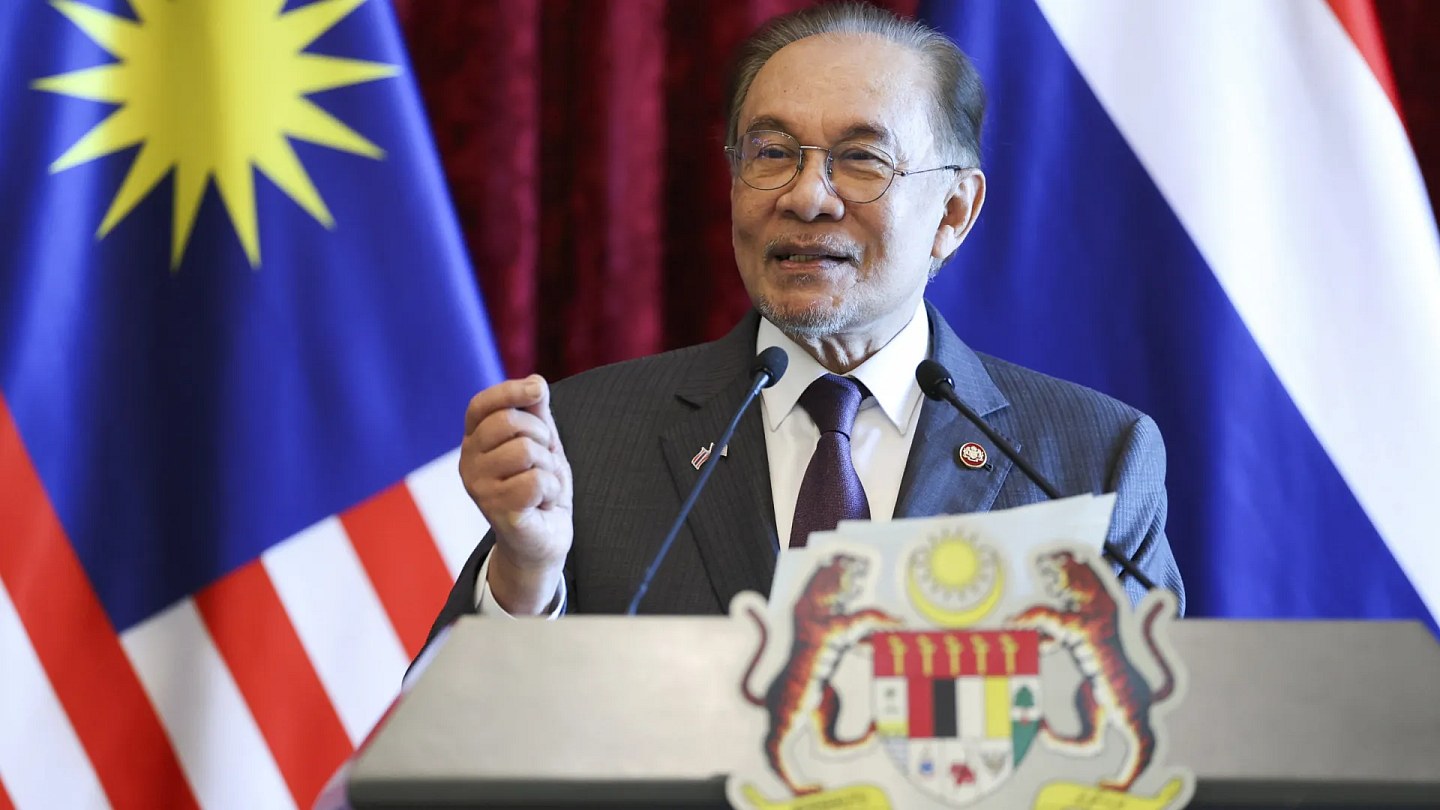 Malaysia threatens to immediately deport Israeli citizens