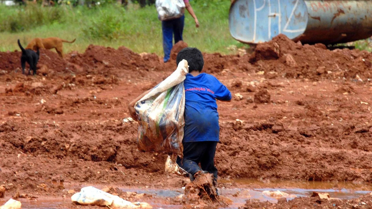 Only three states have a current plan against child labor