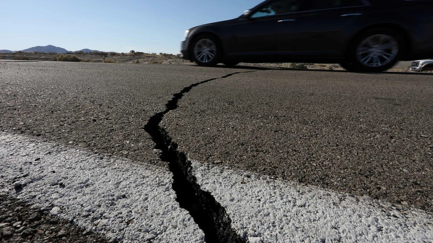 Terremoto deixa cinco mortos e 21 feridos nos Andes peruanos
