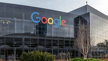 Study points out risks of Google AI for children and teenagers