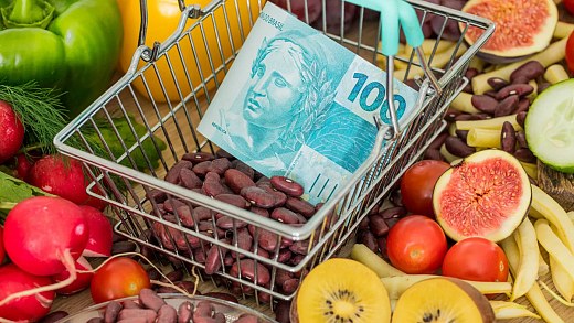Official inflation projection rises to 5.1%, exceeding the target