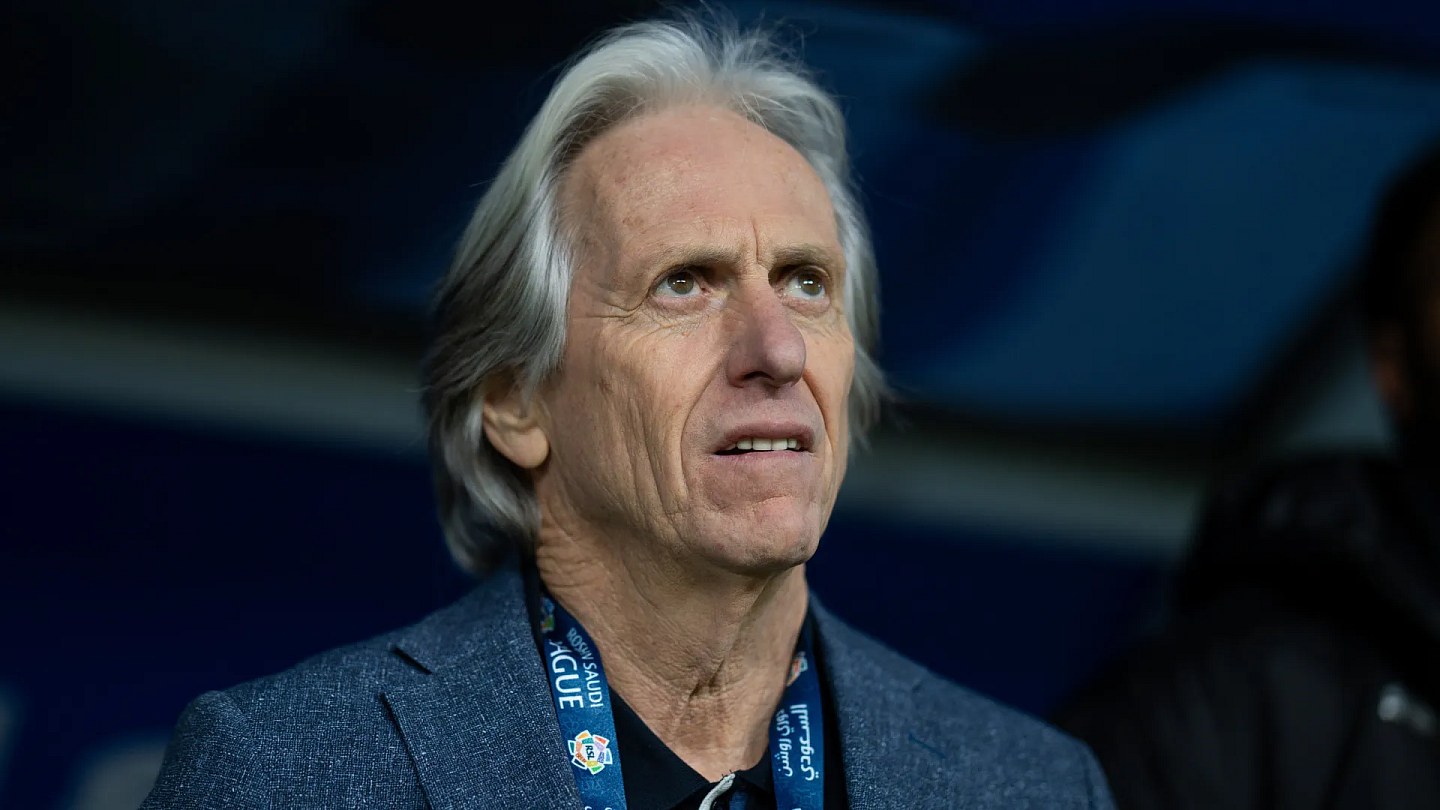 Jorge Jesus says he received an indication to call up the Brazilian team