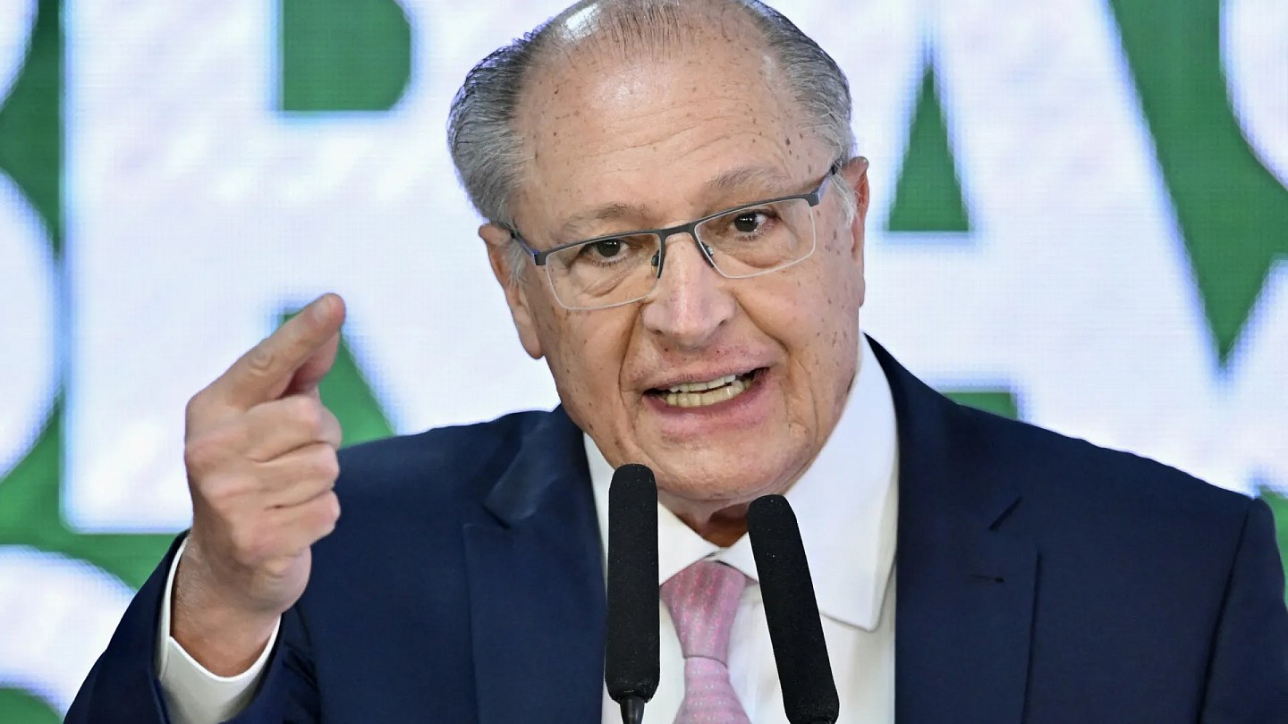 Alckmin says Lula government should not retaliate against US for tariffs