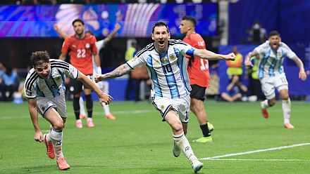 Europe dominates the quarterfinals; Argentina saves South America