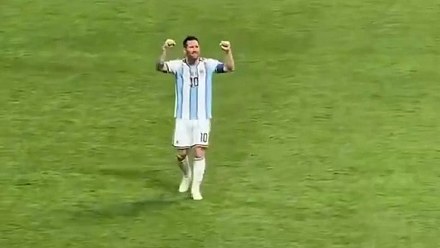 Messi chora após virada da Argentina sobre o Egito na Copa; veja