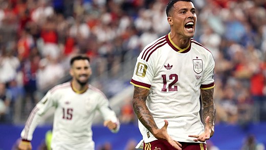 Spain destroys France and advances to the World Cup final