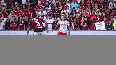 Benfica's Argentinian reacts to Flamengo's boos with a message on the networks