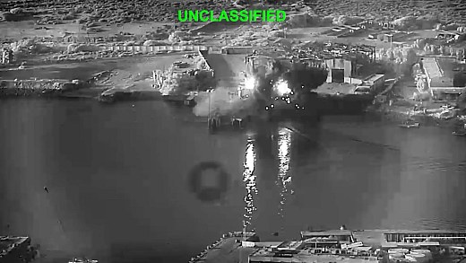 US launches attacks on Iranian bases that threaten flow in Hormuz