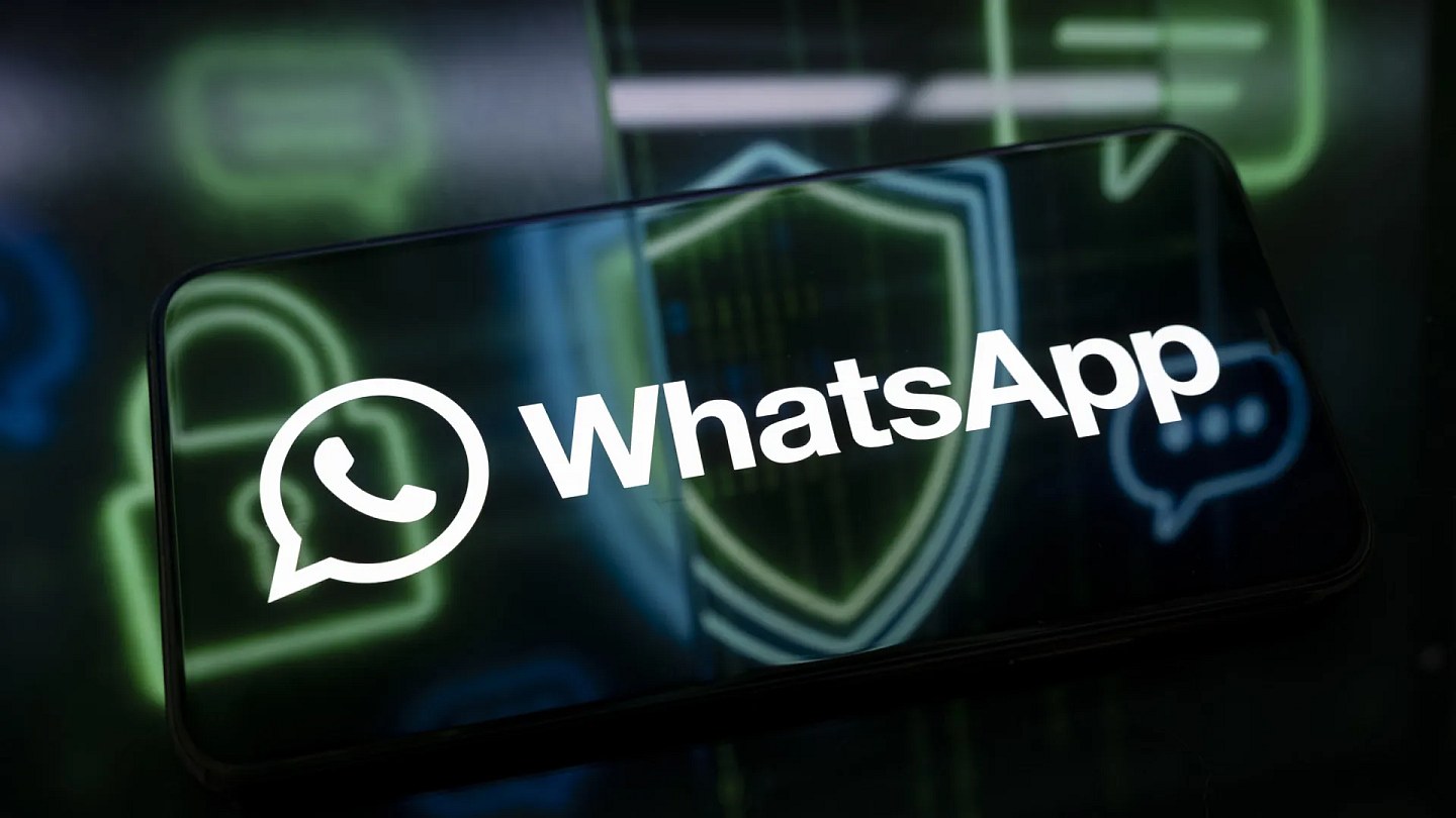 How to "lock" WhatsApp conversations and prevent unwanted access