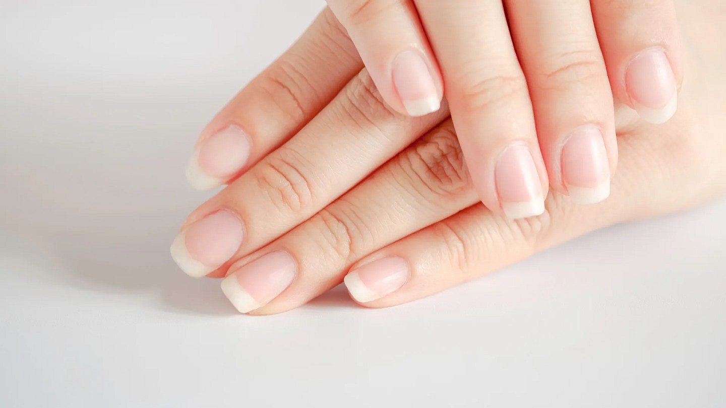 Changes in nails can be a sign of lung cancer; understand