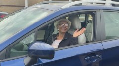 Aos 108 anos, Susan ainda dirige e vive sozinha. "Tentar cuidar de mim"