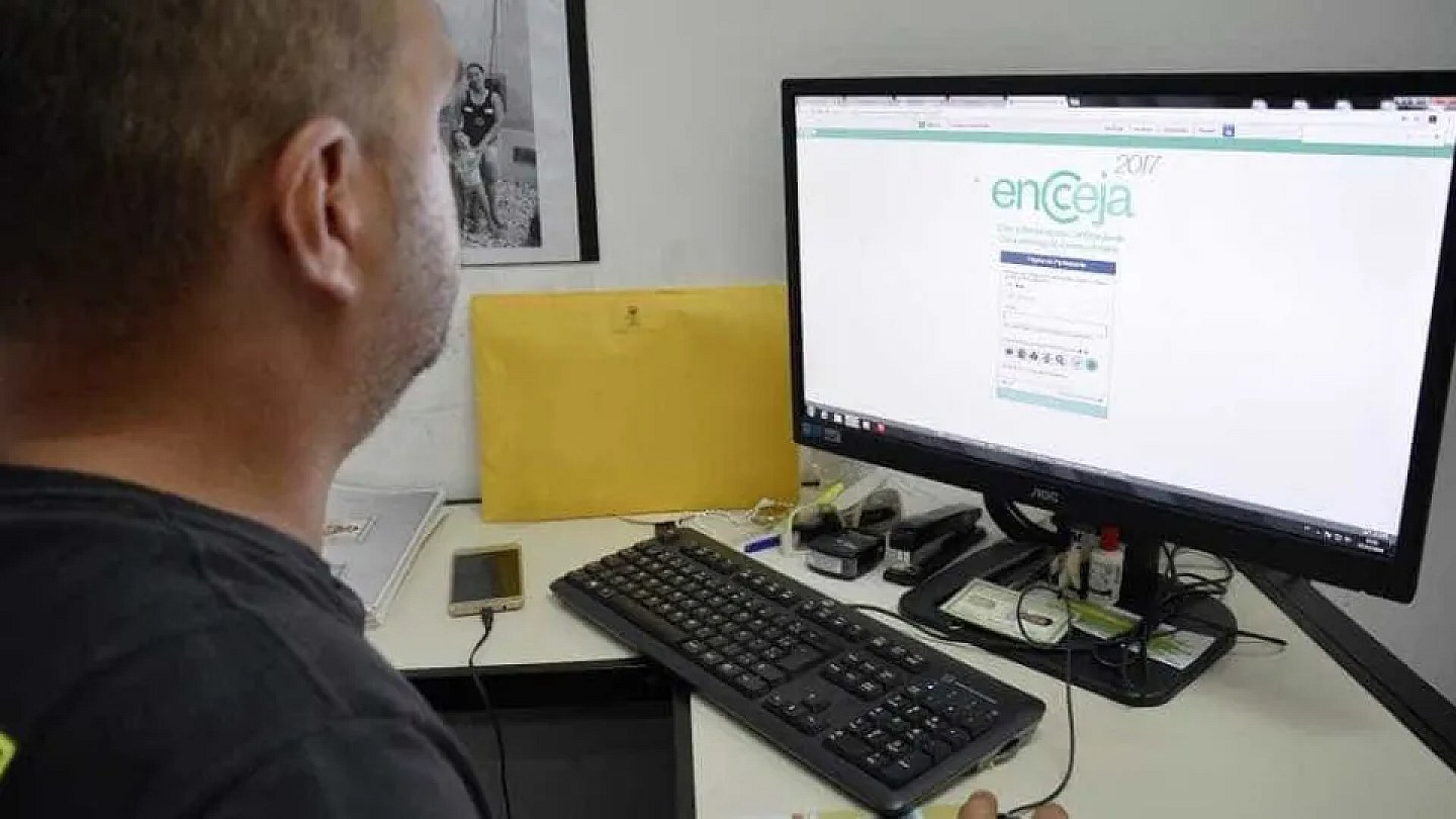 Encceja 2026: students can now consult the writing guide