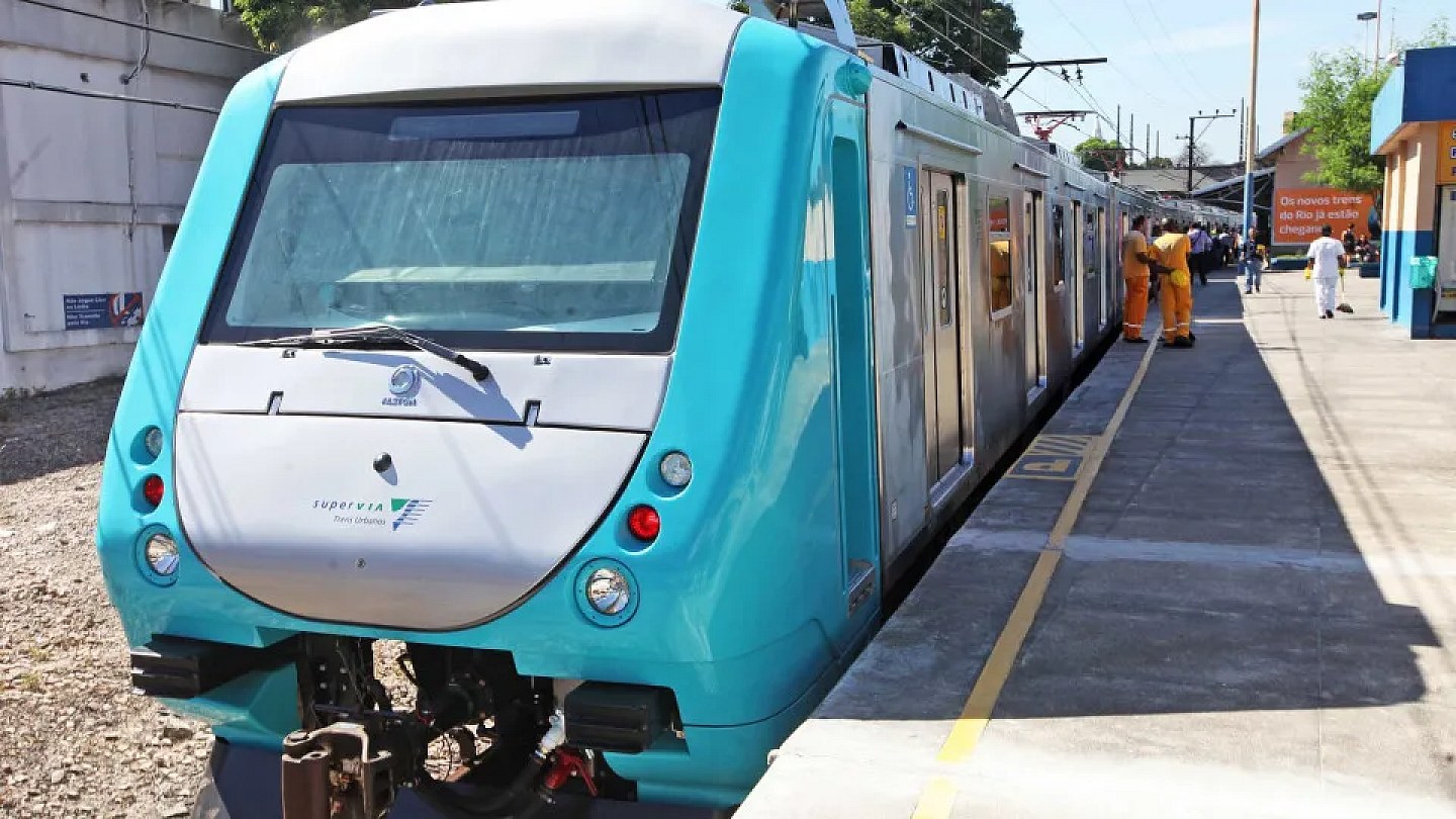 RJ trains have sections suspended and delayed after strong winds