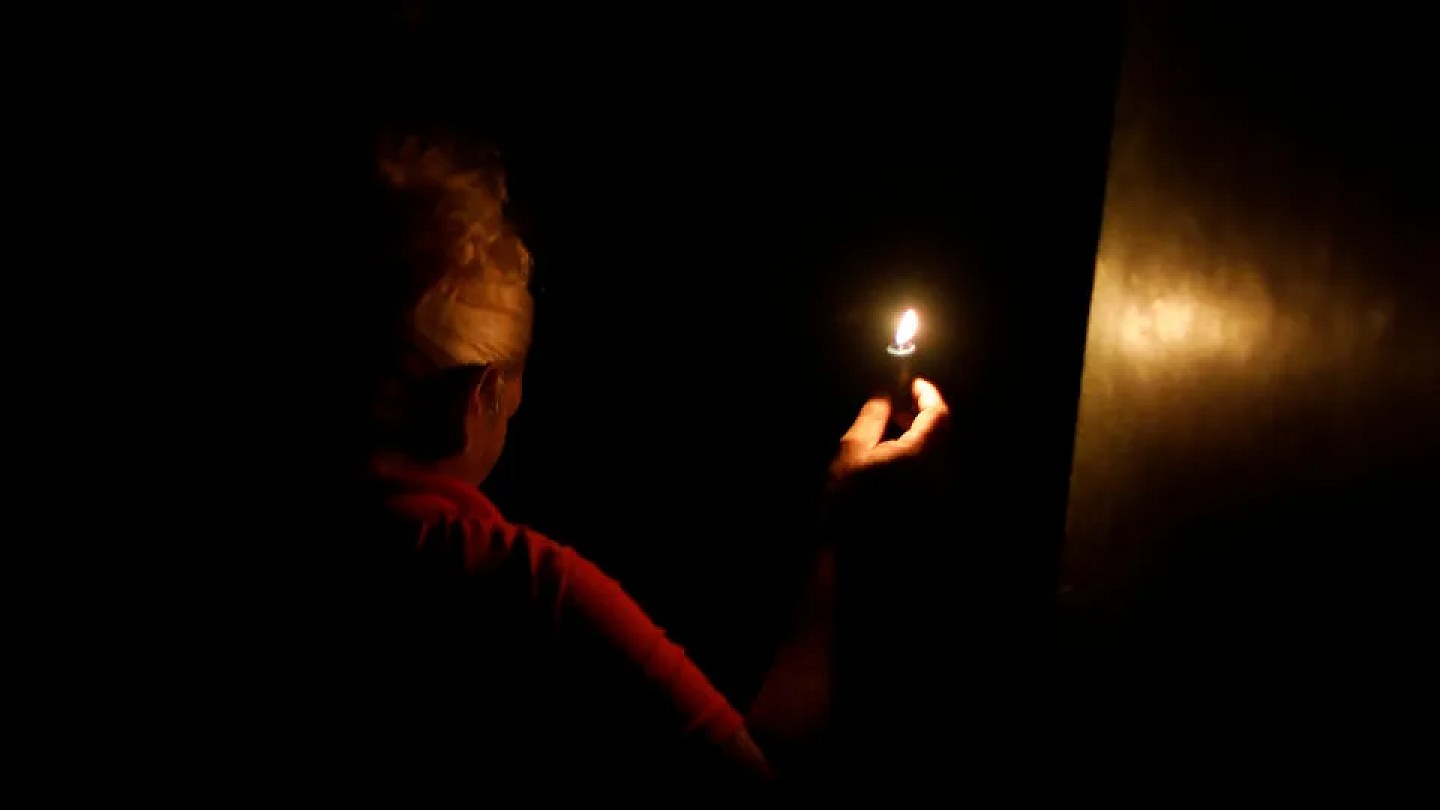 Find out how to request compensation for losses caused by power outages