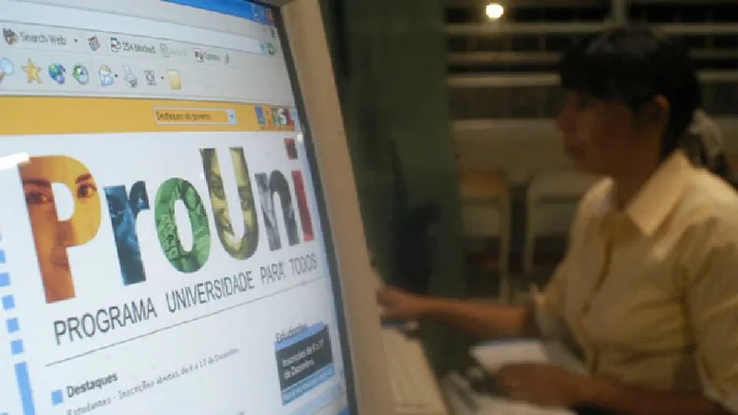 Prouni 2026: último dia de inscrição para o 2º semestre é hoje