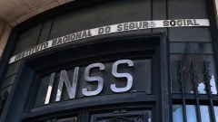 Fila do INSS cai para 1,55 milhão em julho, com alta de 66,5% nos pedidos negados em 2026