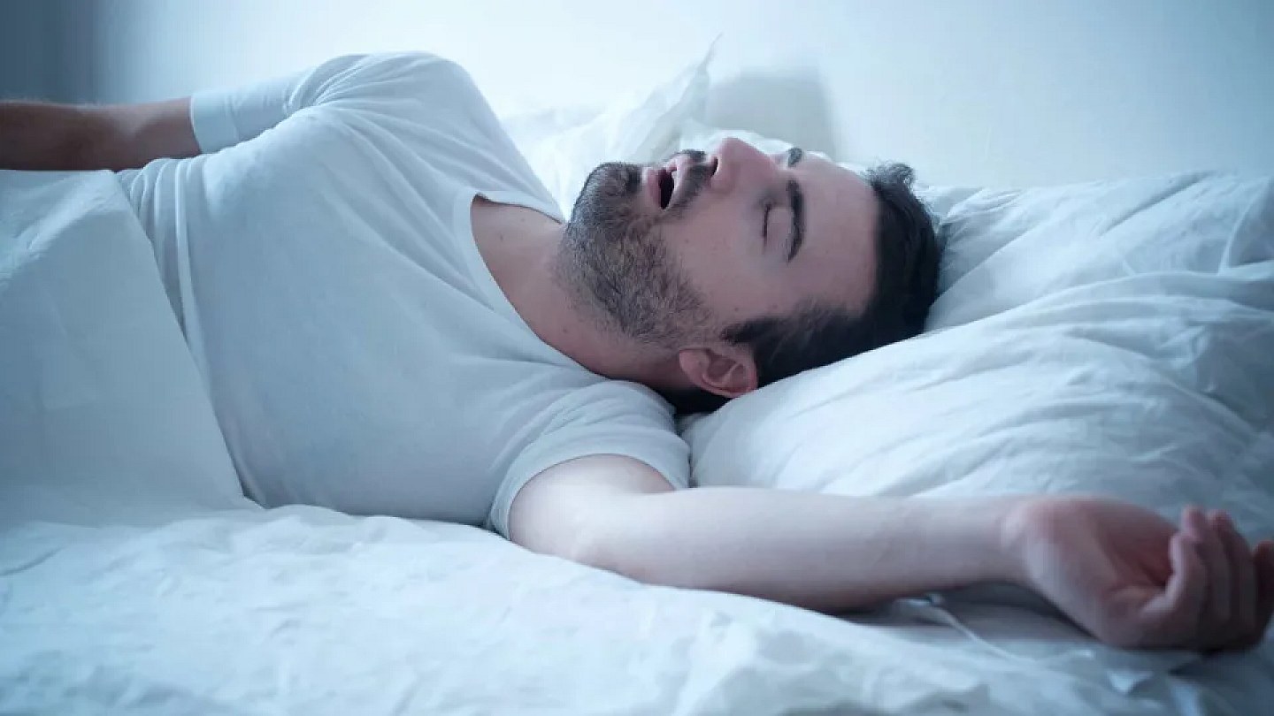 Obstructive sleep apnea compromises rest and can affect the heart