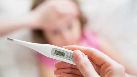 Febre com alterações neurológicas exige atendimento imediato