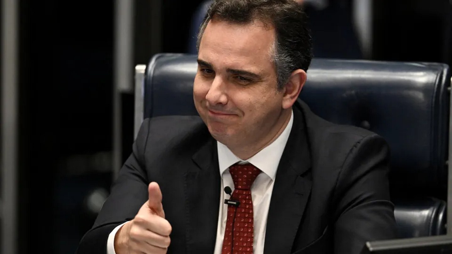 Senado aprova indicação de Rodrigo Pacheco para o TCU