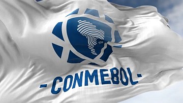 Conmebol multa Rosario Central em R$ 515 mil por racismo contra Hugo Souza