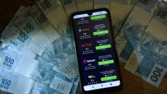 Famílias brasileiras perderam R$ 62,5 bilhões para bets em 2025, aponta estudo