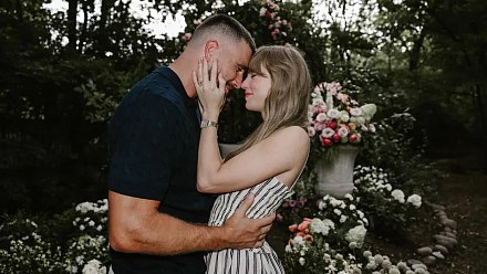 Taylor Swift and Travis Kelce get married in the USA