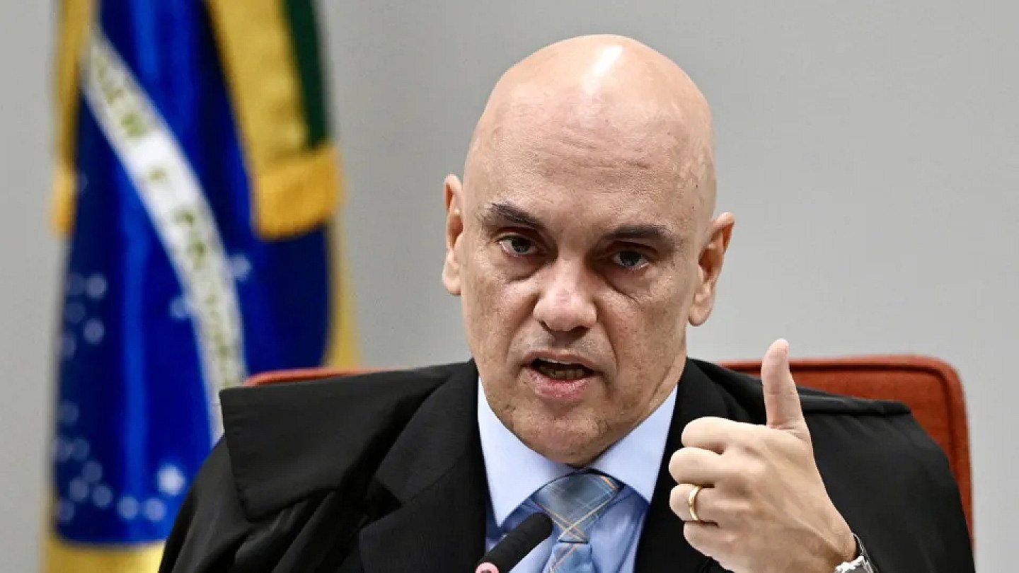 Moraes rejects Bolsonaro's request to receive visits from his children on Father's Day