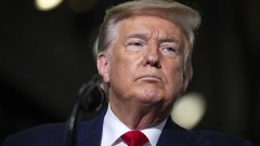 'Fim de jogo, EUA': Irã lança míssil balístico contra base americana