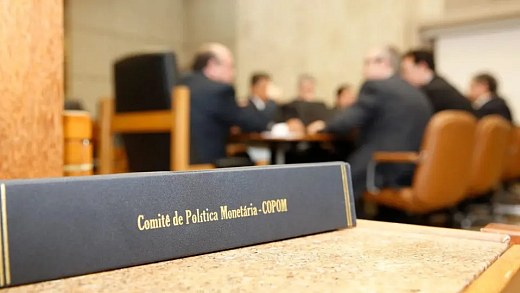 Copom inicia reunião que definirá taxa básica de juros