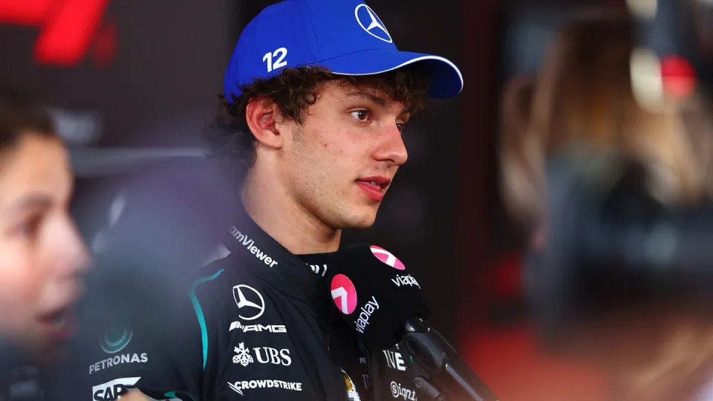 F1: Antonelli desbanca a Ferrari e vence corrida sprint do GP da Inglaterra; Bortoleto é o 14º