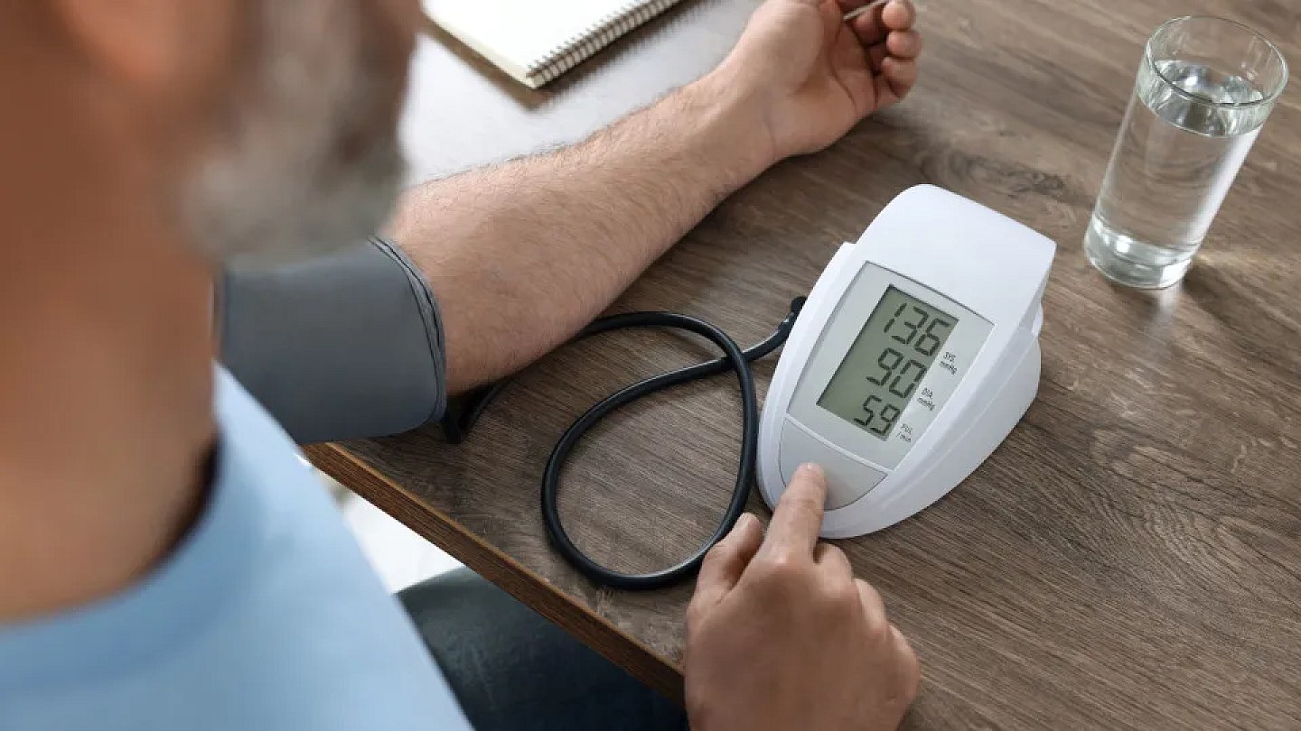 Five signs of hypertension that may go unnoticed