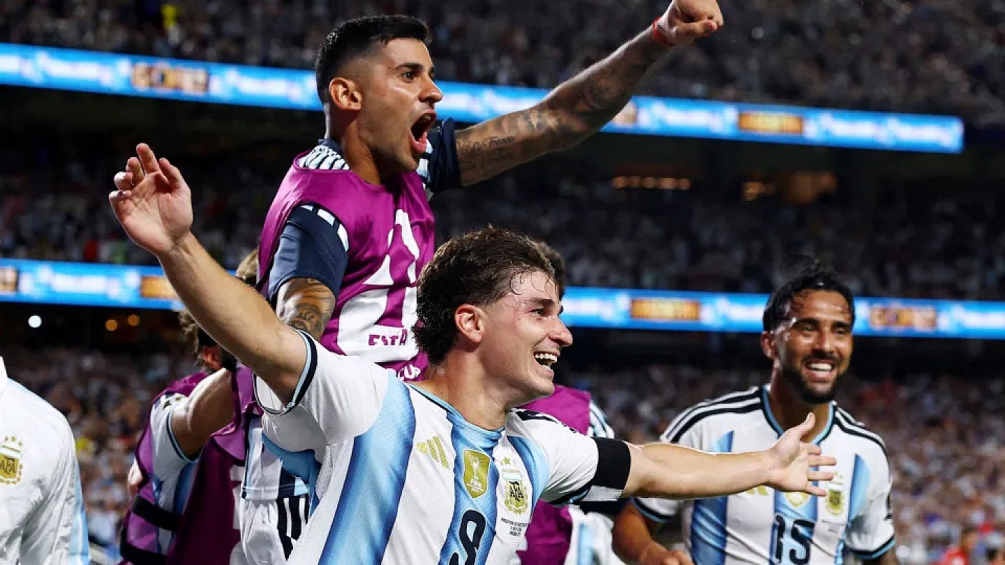 After 36 years, the World Cup once again brings together only champions in the semi-finals