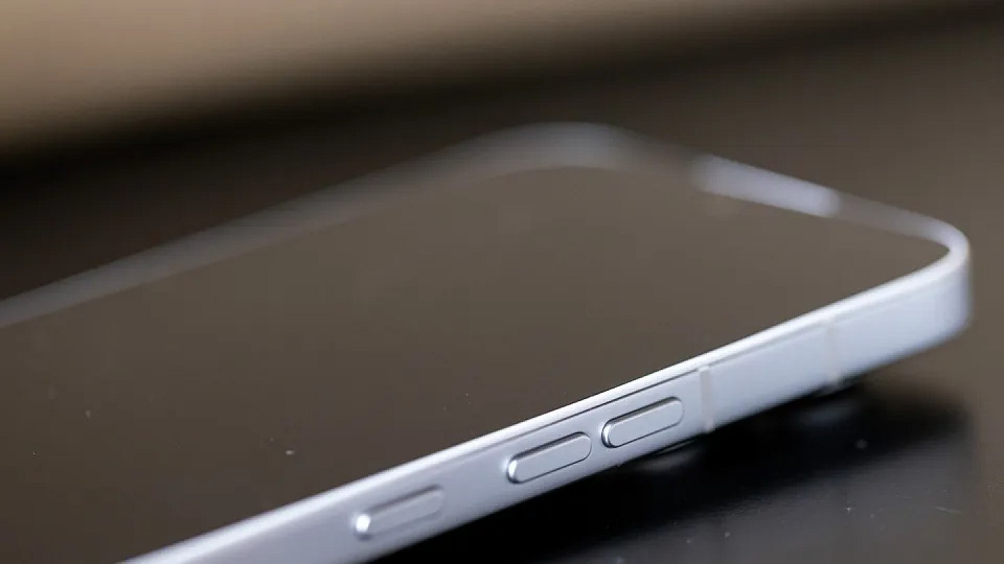 The cell phone's power button hides useful functions; meet five