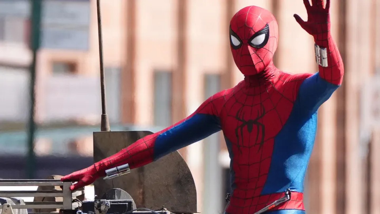 Actors who risk their own lives in action scenes (and some you wouldn't even imagine)