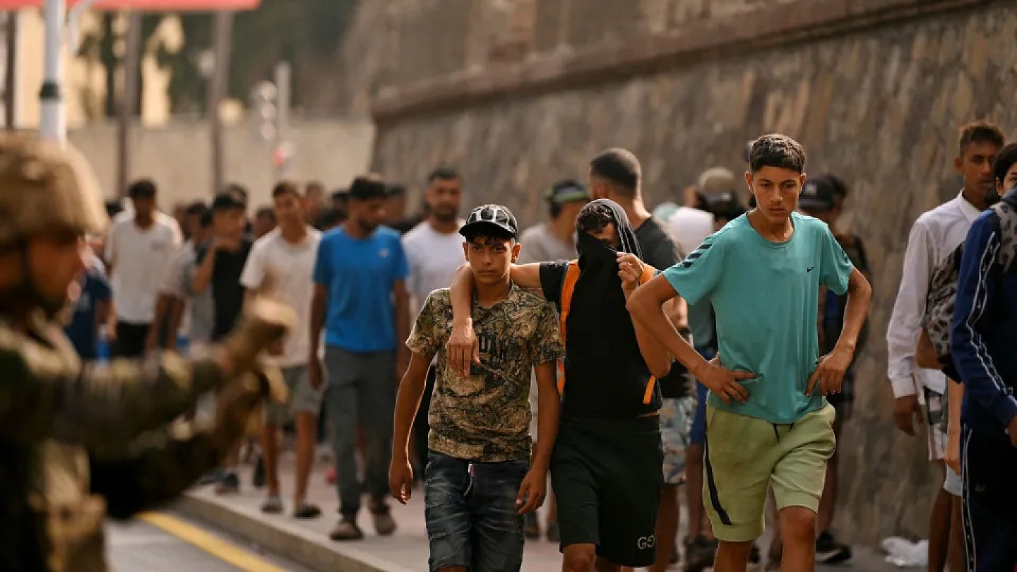 Around 69,500 migrants are returning to Morocco from Ceuta