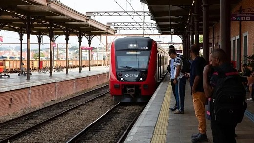 Ferroviários de SP confirmam greve por tempo indeterminado em três linhas a partir de terça (4)