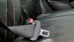 Casal é flagrado em ato sexual enquanto carro circulava na Espanha