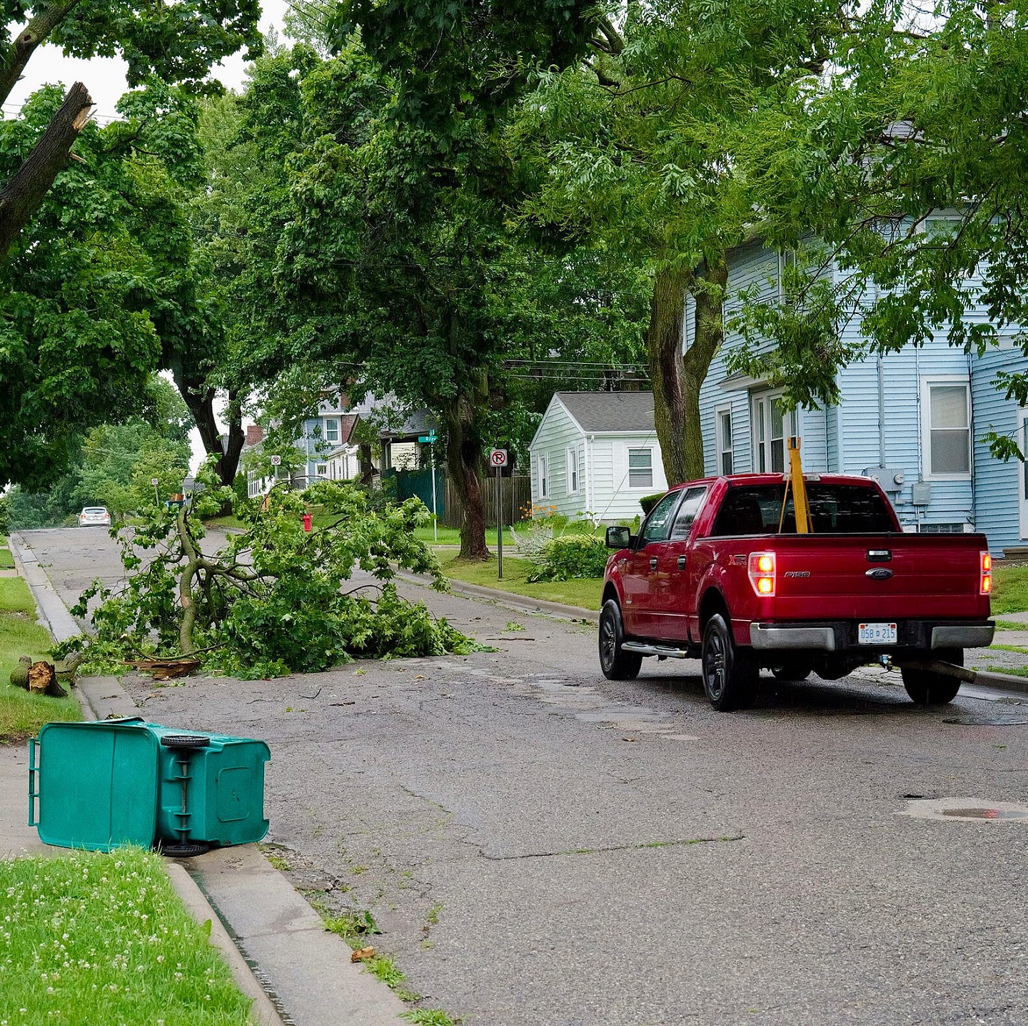 Storms Cause Power Outages for 1 Million in Midwest, Northeast and Ontario