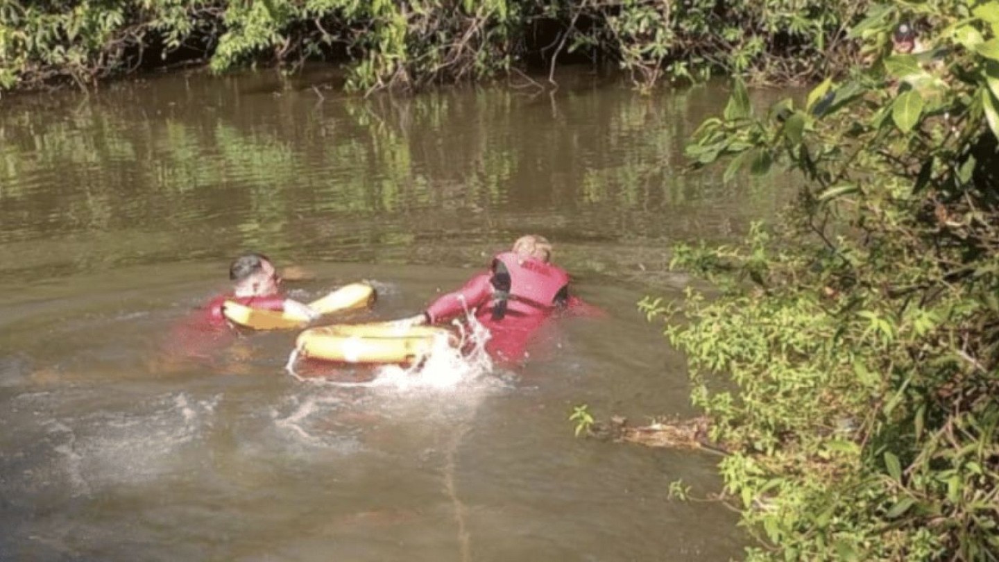 Sinop: carro cai em rio, motorista consegue sair e é resgatado em estado de choque