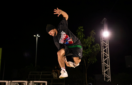 Rota Urbana event brings together skateboarding, breaking, capoeira and vintage cars in Lucas do Rio Verde